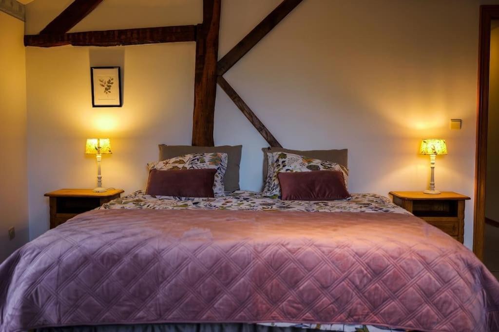 Gite à la ferme de la dame au lit Momignies Esterno foto